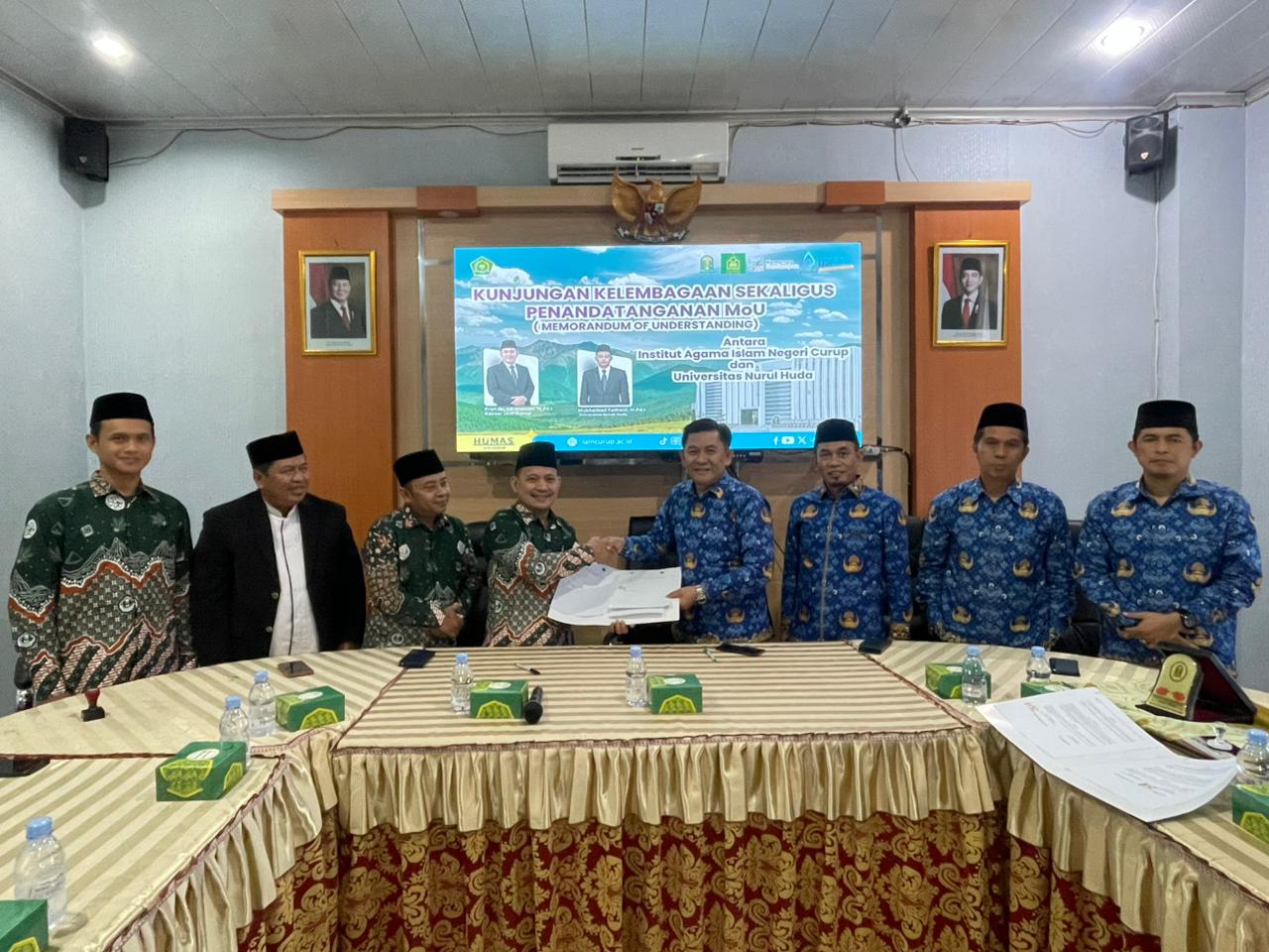 PERKUAT KOLABORASI TRI DHARMA PERGURUAN TINGGI, IAIN CURUP dan UNIVERSITAS NURUL HUDA TANDATANGANI MOU